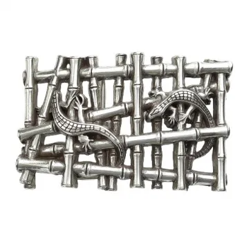 Design Buckle Gecko