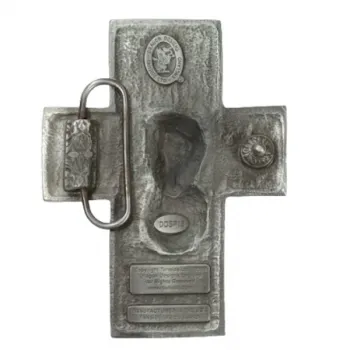 Gürtelschnalle Jesus - ein Kreuz mit dem Abbild von Jesus hinten