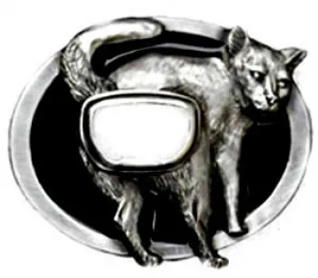 Buckle Cat