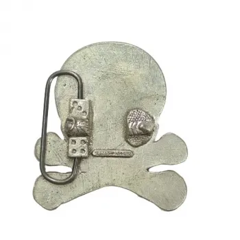 Gürtelschnalle Totenkopf violett hinten