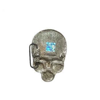 Gürtelschnalle Totenkopf mit schwarzen Flammen hinten
