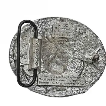 Gürtelschnalle Wolfskopf + Diamantschliff + Deko Rückseite