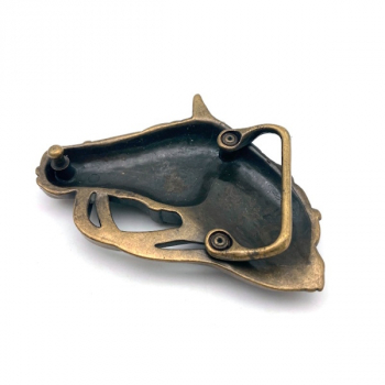 Preview: Design Gürtelschnalle Pferdekopf altmessing - von hinten