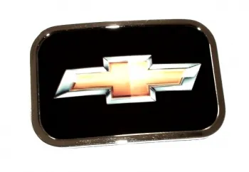Gürtelschnalle Chevrolet-Logo auf schwarzem Hintergrund