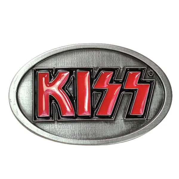 Belt Buckle Kiss