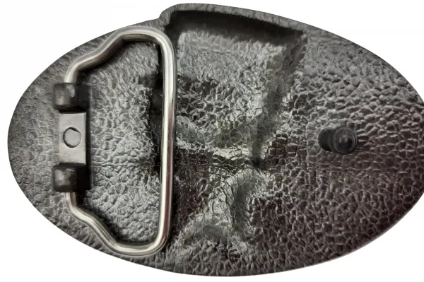 Gürtelschnalle Totenkopf mit Karten hinten