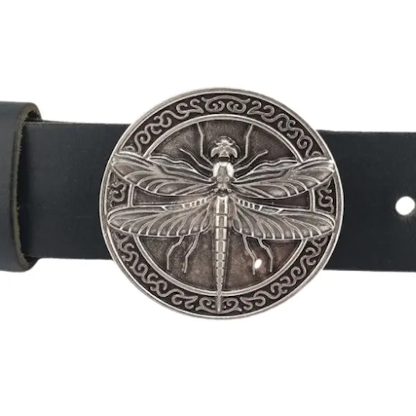 Design Gürtelschnalle Libelle silber von Umjubelt - am Gürtel